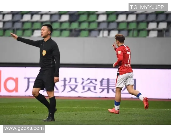 深圳足球队与重庆足球队赛后复盘分析意识与战术的深度探讨